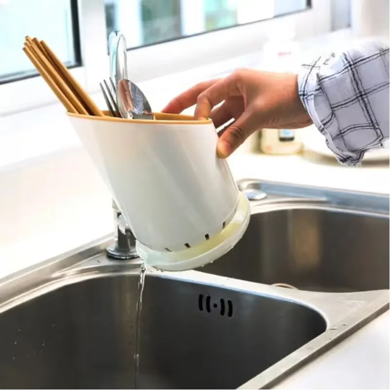 SPACE SAVING TABLEWARE STORAGE RACK